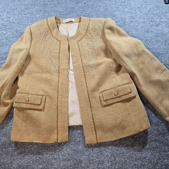 Jackets & Blazers - Vintage Style Camel Embroidered Blazer Womens S Boho Statement Jacket